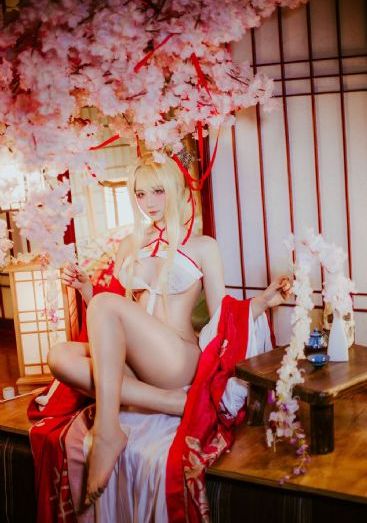 美女明星的清纯图片_4K高清在线观看
