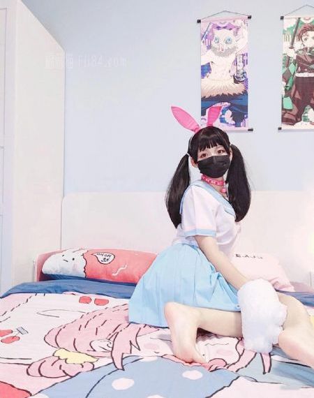 免费二级真人片免费完整视频_720在线观看