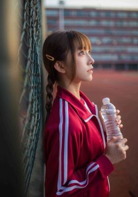 五月四房播播_HD高清免费观看