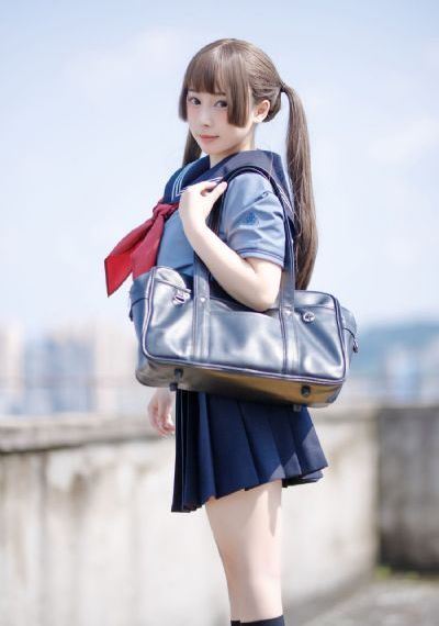 国产精品二区高清在线苍井空_全集神马影院