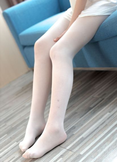 少妇与邻居愉情3_HD免费观看超清