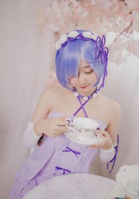 岳打开双腿开始配合交换品轩屋_1080P日韩电影在线