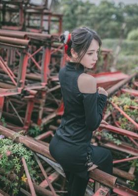 亚洲娇小6一12xxxx_高清在线播放