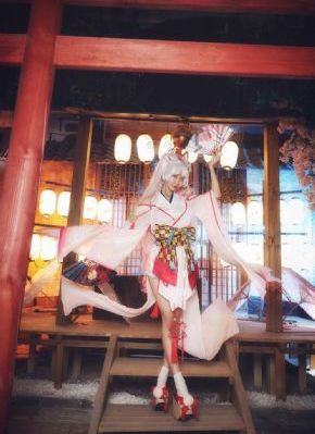 18涩涩午夜精品www_高清字幕版在线播放